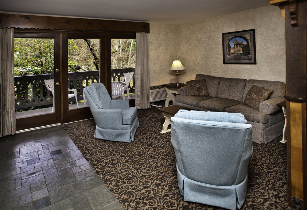 Helendorf River Inn, Suites & Conference Center Exterior photo