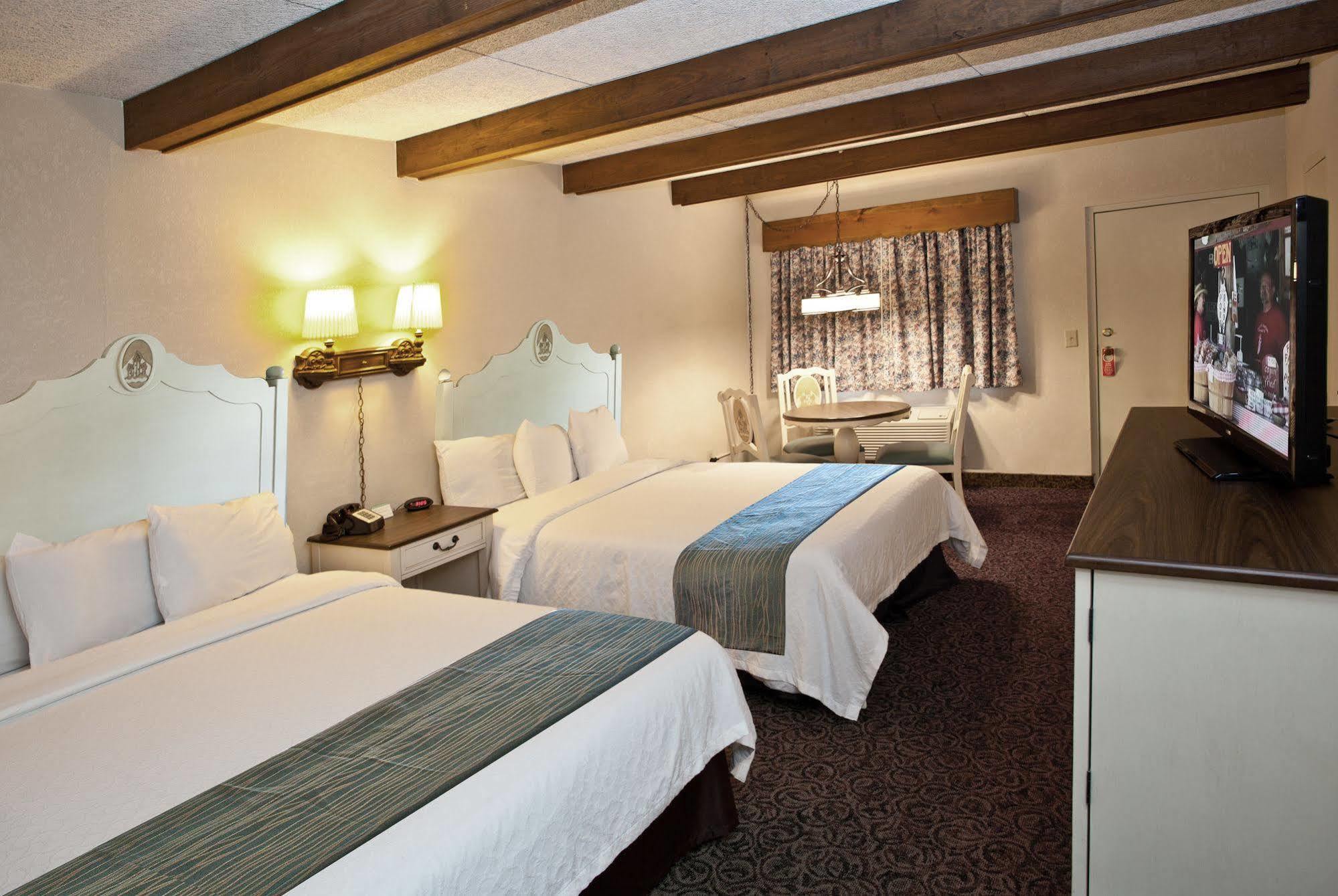 Helendorf River Inn, Suites & Conference Center Exterior photo