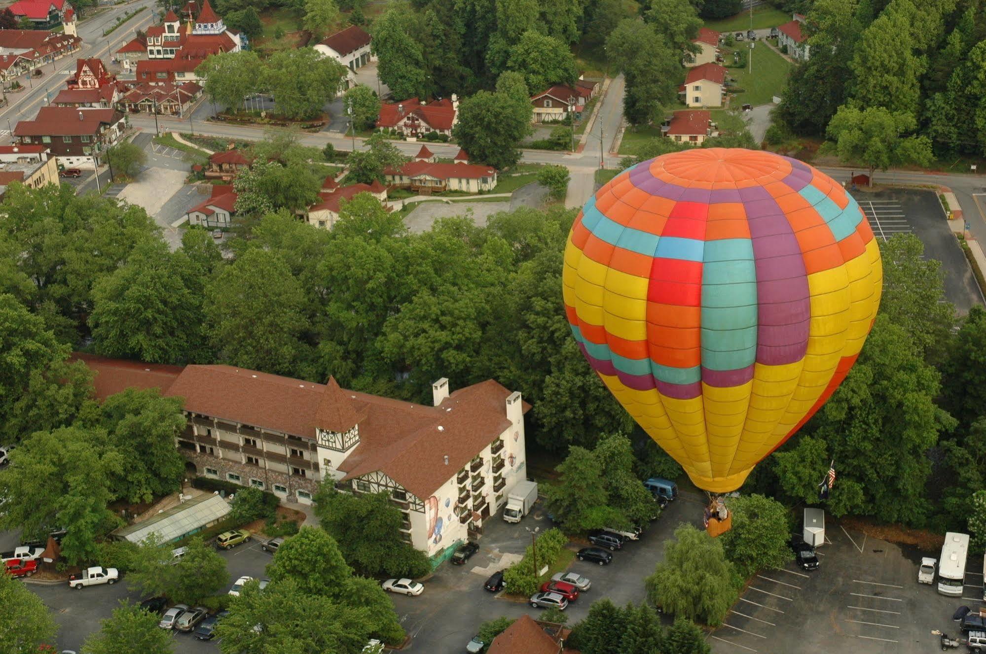 Helendorf River Inn, Suites & Conference Center Exterior photo